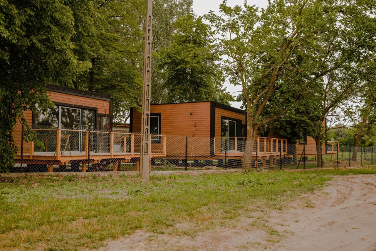 Вилла Wez Tu Przystan Pomiechowek Экстерьер фото
